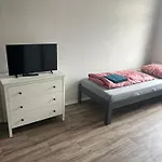 בית הארחה Und Monteurzimmer Schwarzer Adler Wust