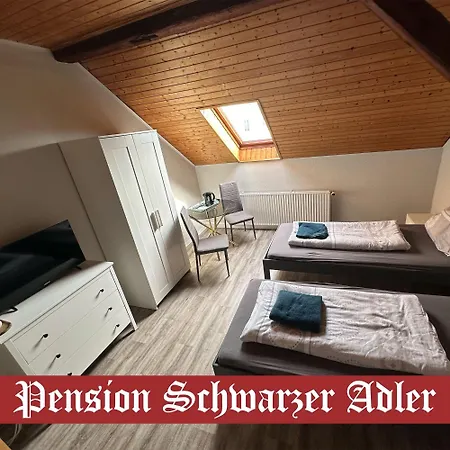 בית הארחה Und Monteurzimmer Schwarzer Adler