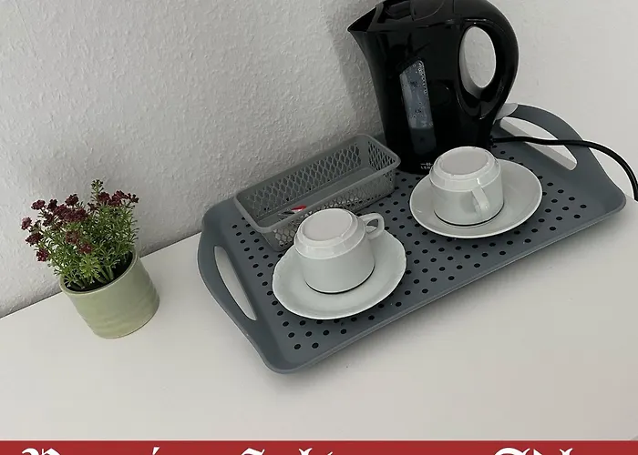 Und Monteurzimmer Schwarzer Adler בית הארחה 3*