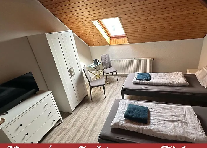 בית הארחה Und Monteurzimmer Schwarzer Adler